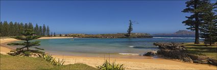 Emily Bay - Norfolk Island - NSW (PBH4 00 11991)